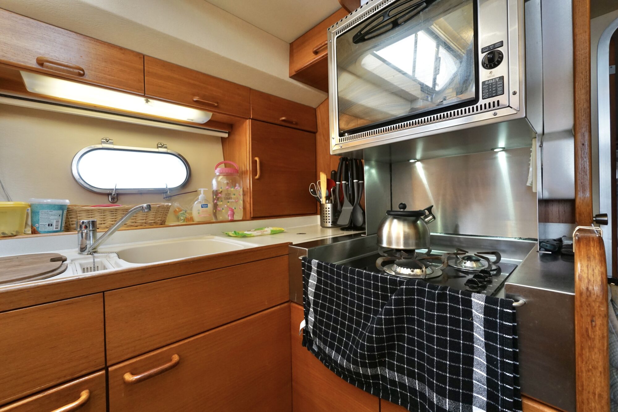 foto: 70 Princess Princess 415 FB