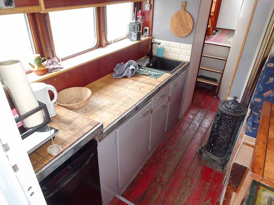 foto: 40 Varend Woonschip ex RWS vlet 14.78