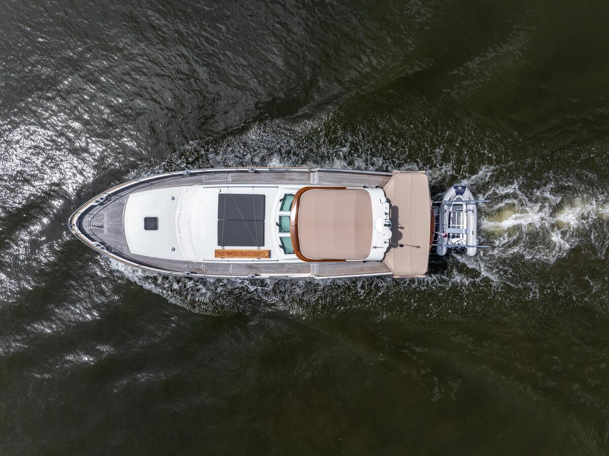 foto: 116 Linssen  Grand Sturdy 500 Variotop