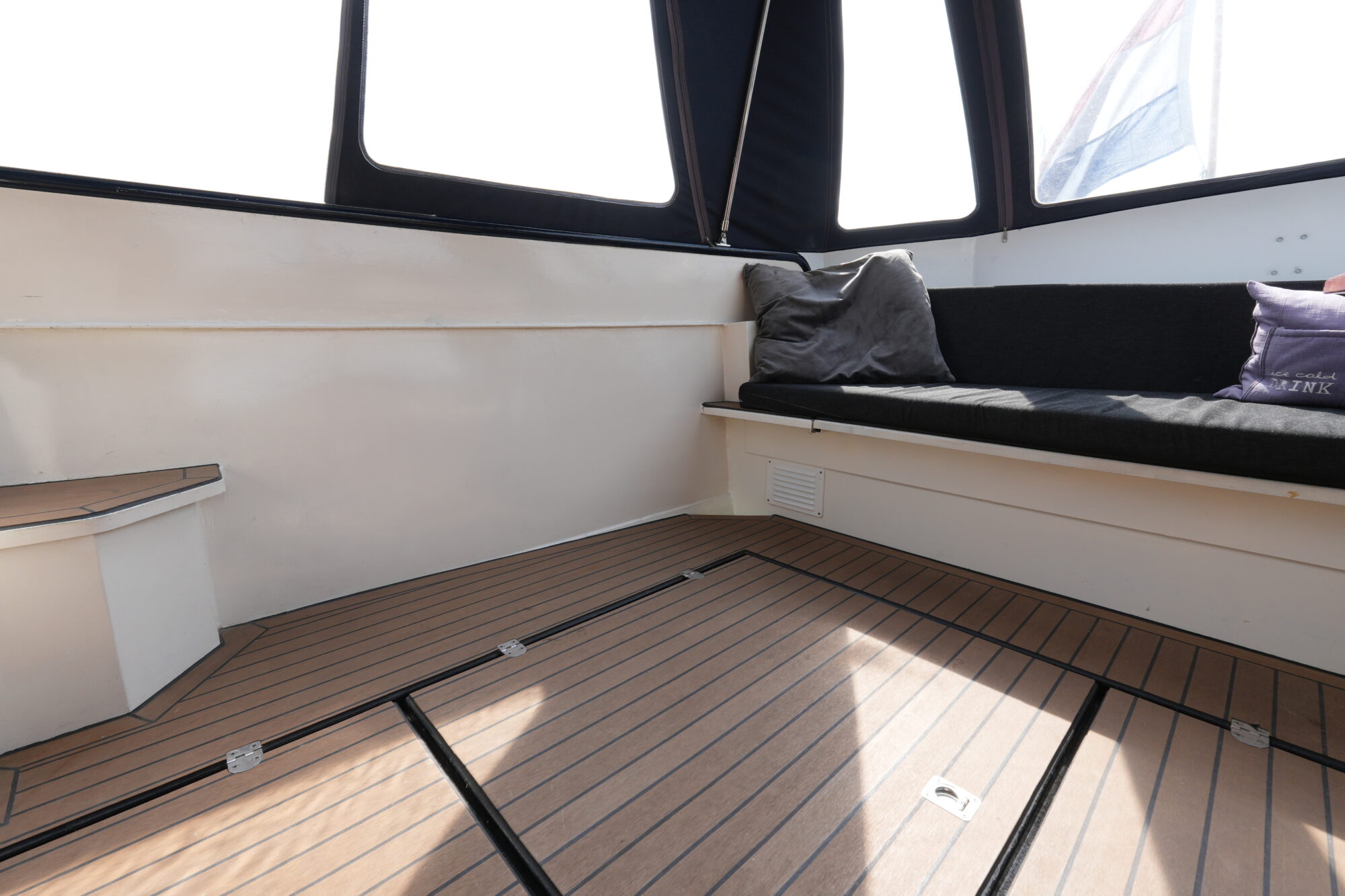 foto: 32 Barkas Barkas 11.00 OK