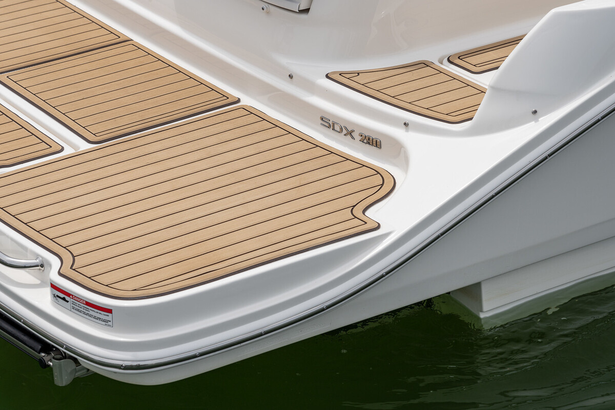 foto: 19 Sea Ray SDX 290