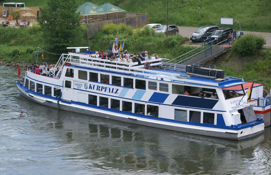 foto: 52 Dagpassagiersschip 221 pers, Rijn gecertificeerd