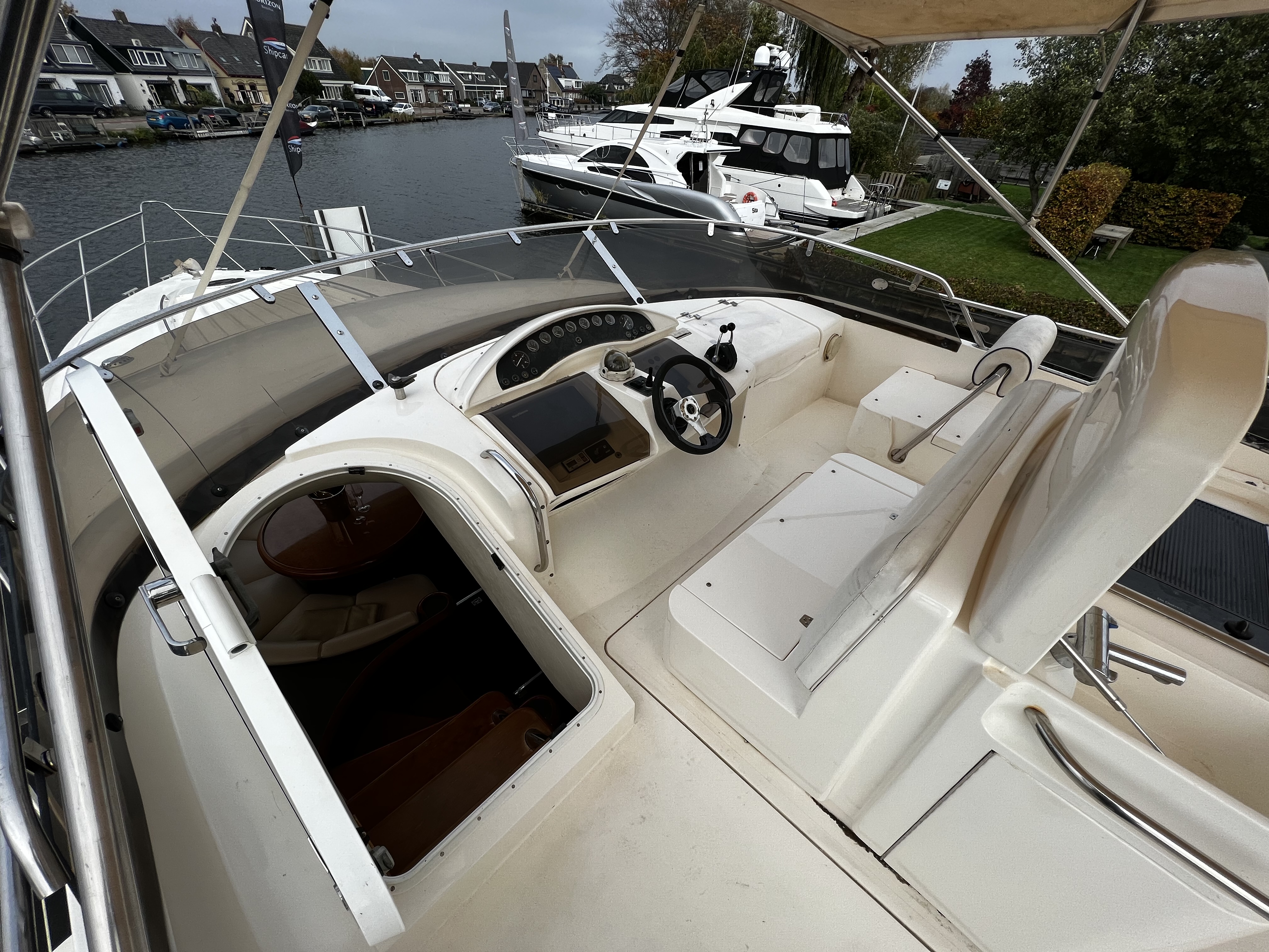 foto: 41 Fairline  Squadron 59