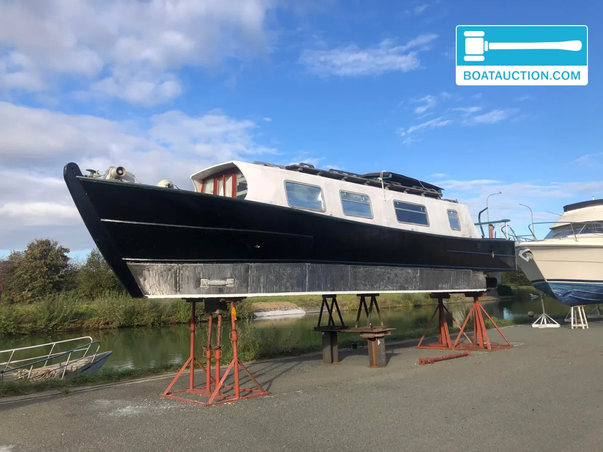 foto: 5 Narrowboat 1000