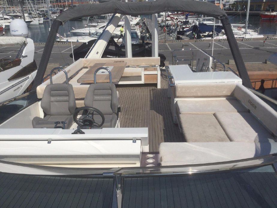 foto: 36 Fairline Squadron 78