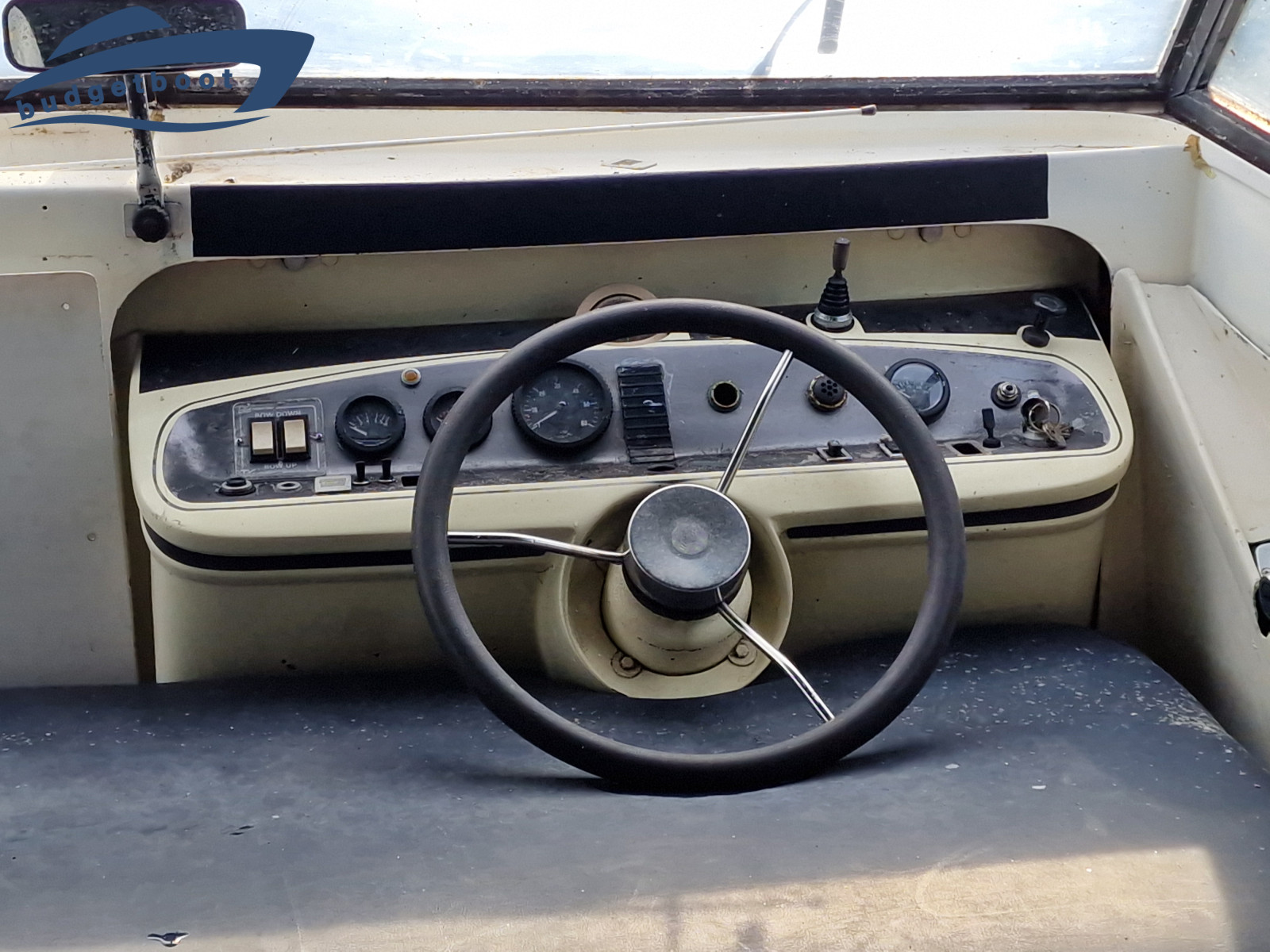 foto: 15 Draco  2500TC