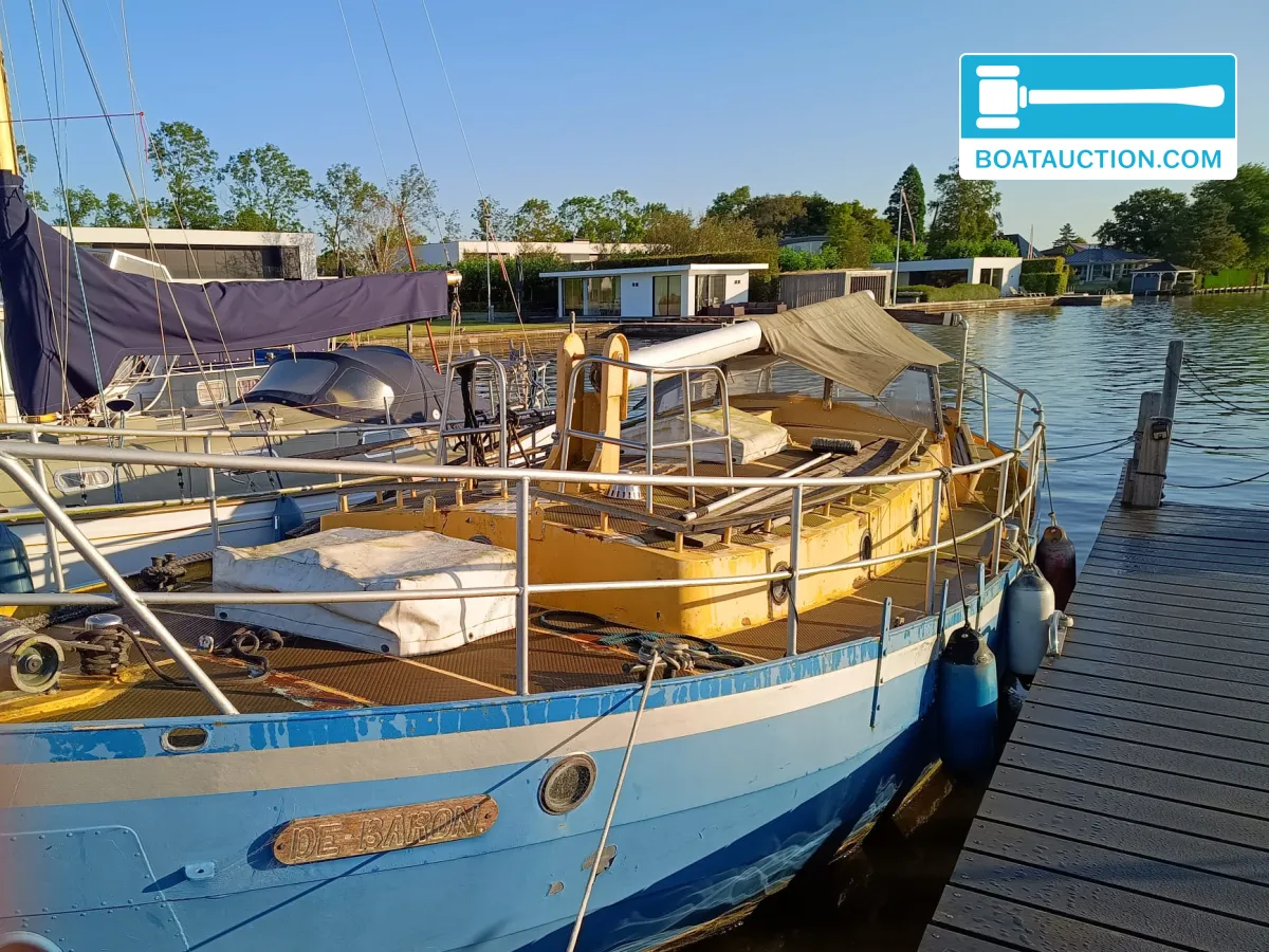 foto: 13 Danish Rose 31