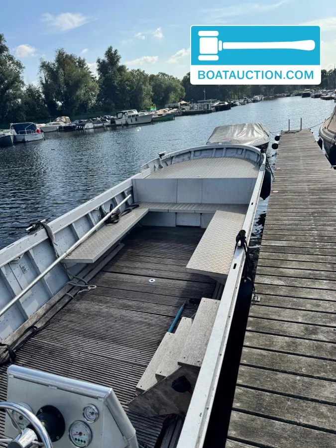 foto: 11 Pontoon M4