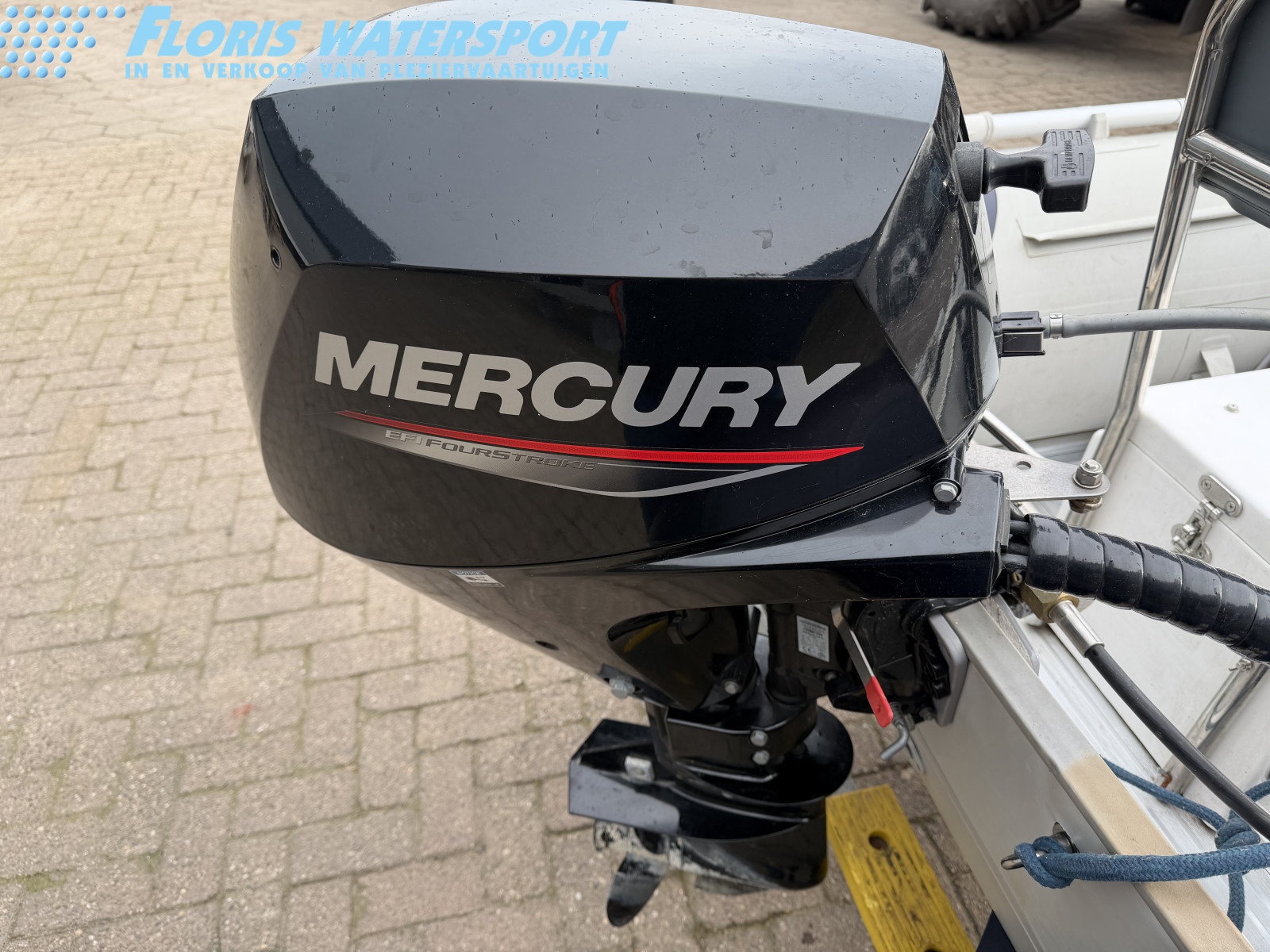 foto: 11 Vetus VB300