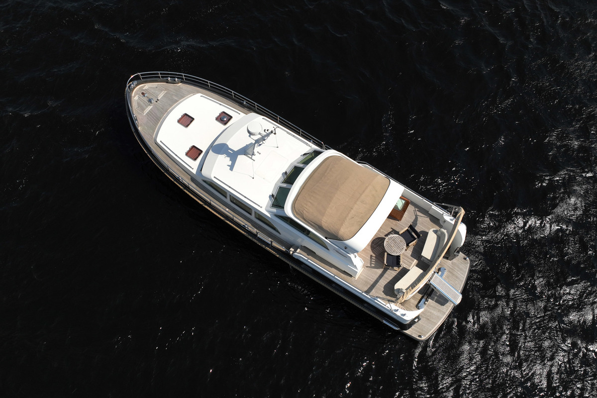 foto: 86 Linssen Grand Sturdy 500 Variotop Mark II