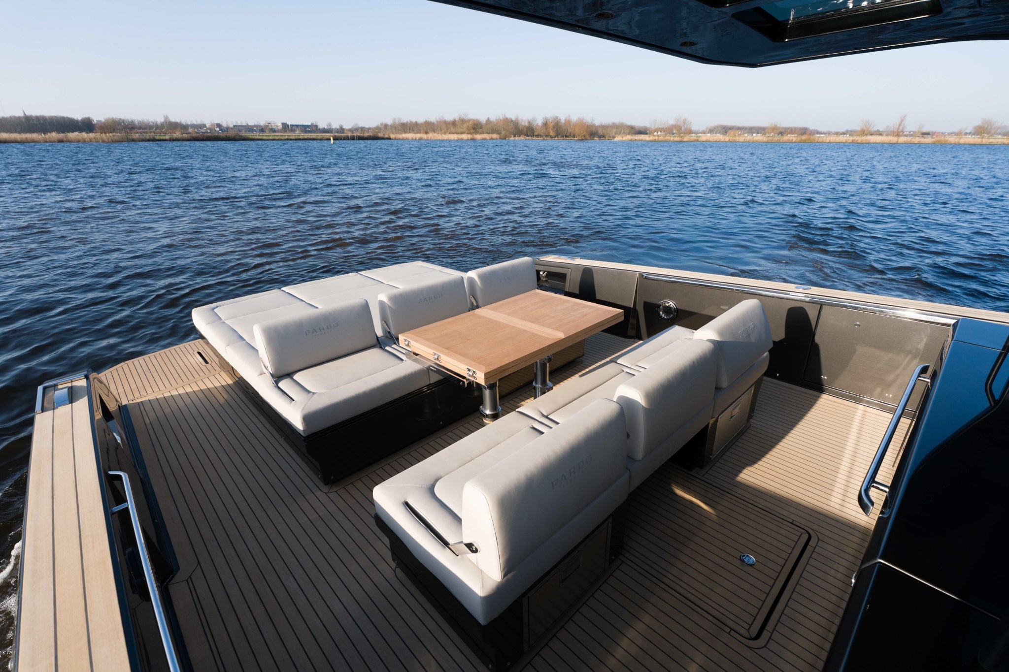 foto: 57 Pardo Yachts 43