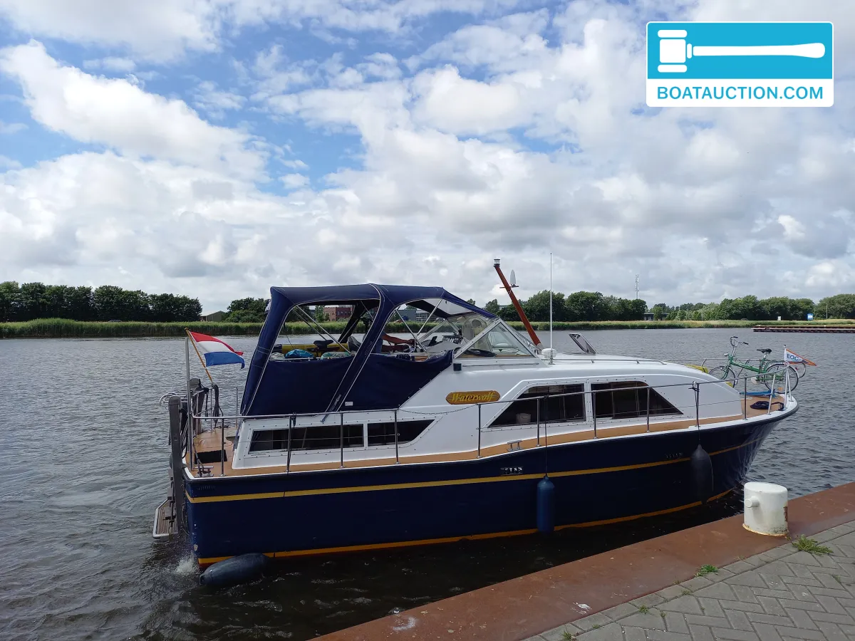 foto: 28 Chris Craft Catalina 35 DC