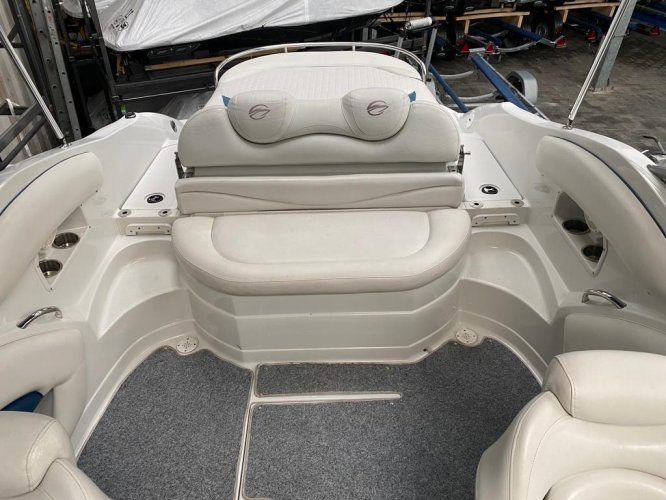 foto: 14 Crownline 260 Bowrider