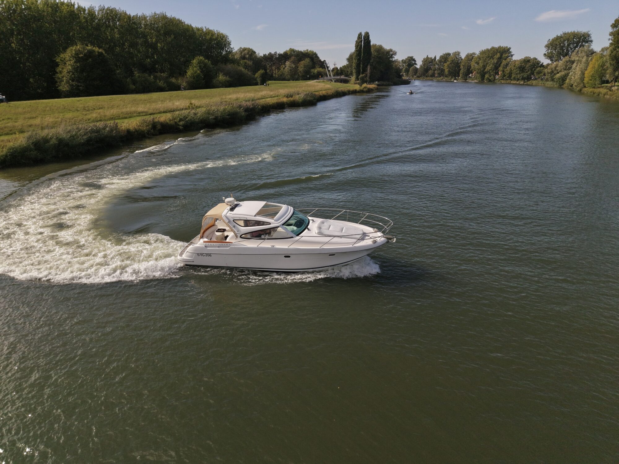 foto: 96 Jeanneau Jeanneau Prestige 34S HT
