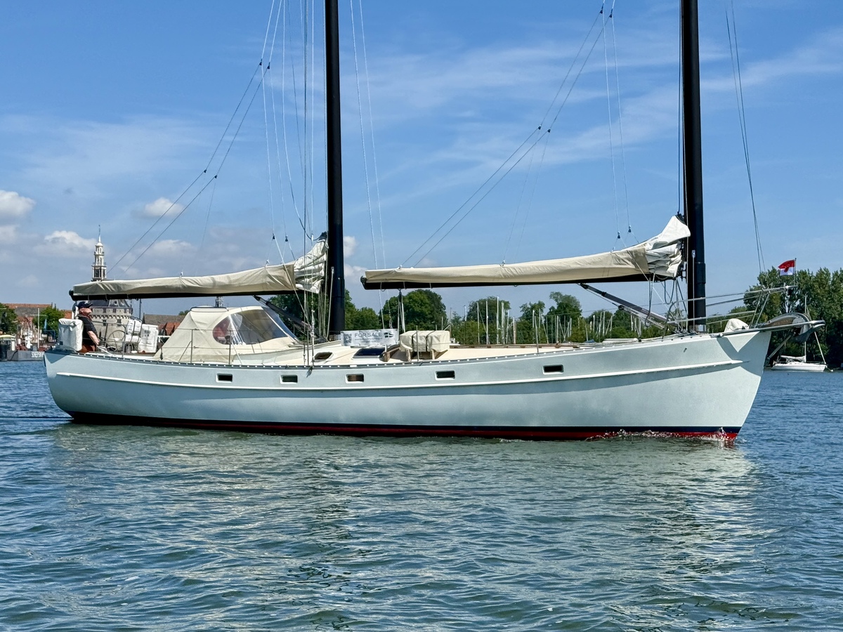hoofdfoto: 1 Freedom 44