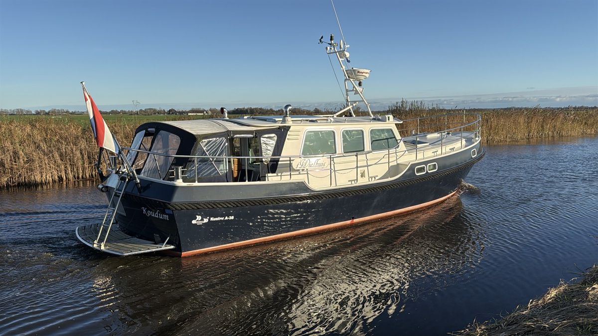 foto: 52 Kuster A-38