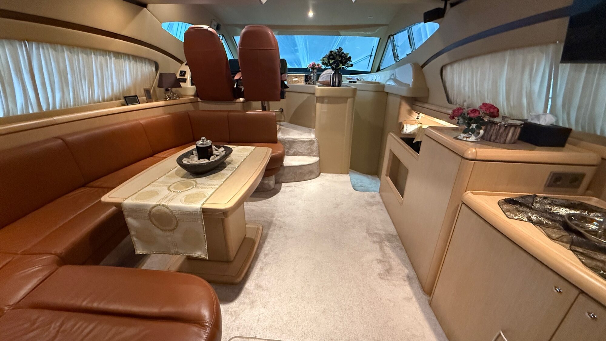 foto: 63 Ferretti Ferretti 500 Elite Flybridge