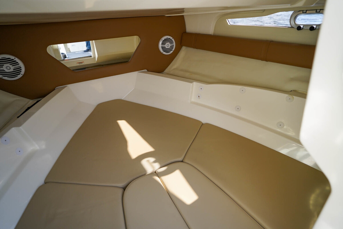 foto: 59 Sea Ray Sun Sport 230