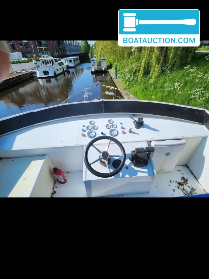 foto: 26 Chris Craft Commander 37