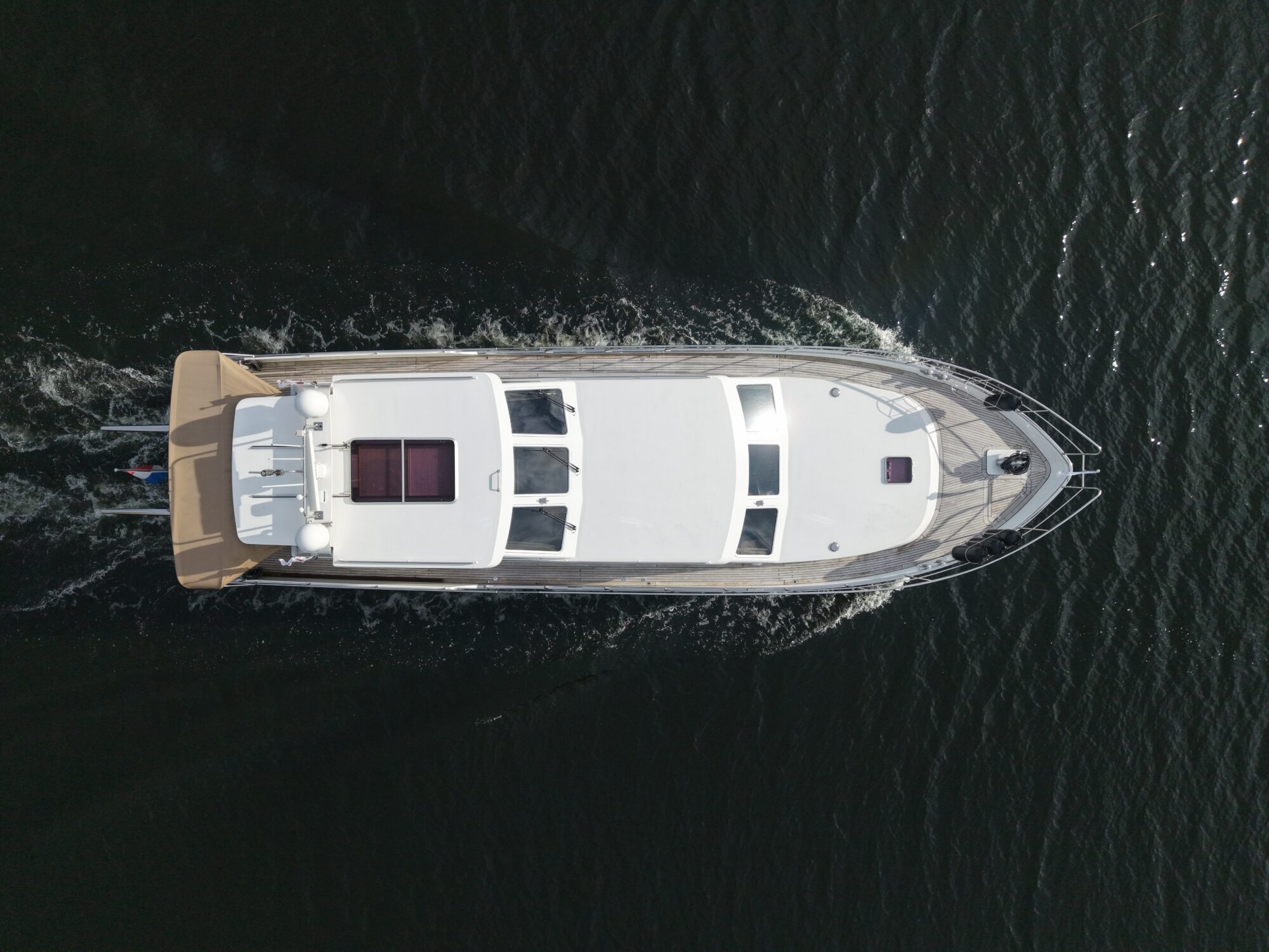 foto: 38 Van den Hoven Van den Hoven Exclusive 18.00 VS