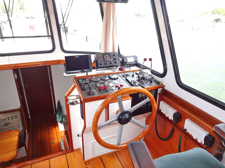 foto: 64 ex Patrouille vaartuig / Varend Woonschip 18.26 met UBC