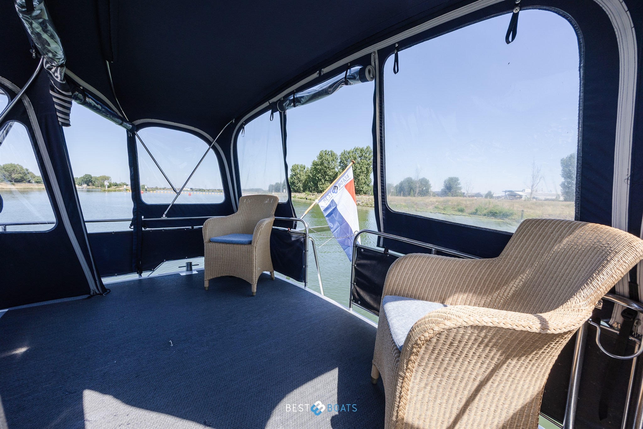 foto: 36 Vri-Jon Contessa 45E