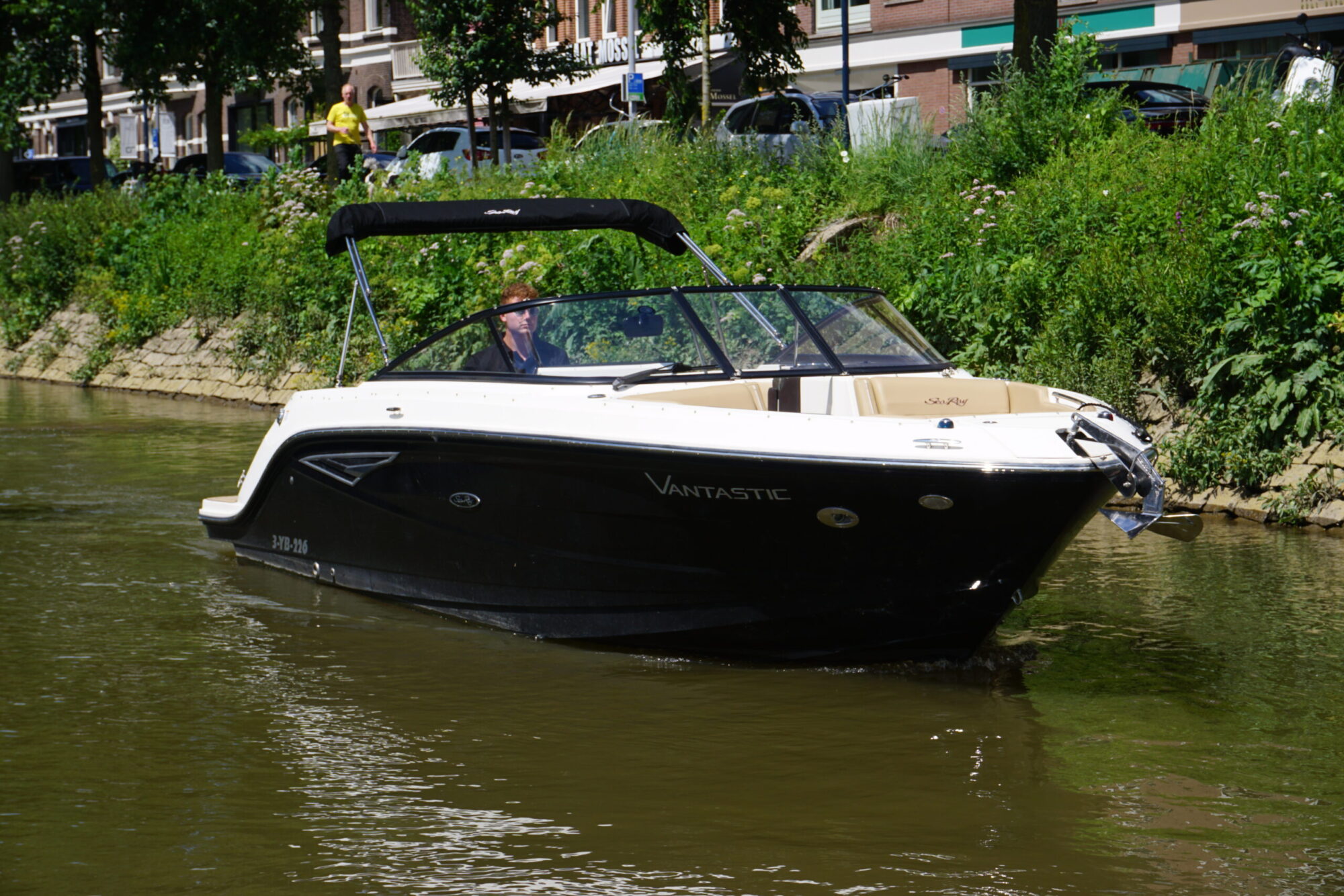 foto: 30 Sea Ray Sea Ray 250 SLX
