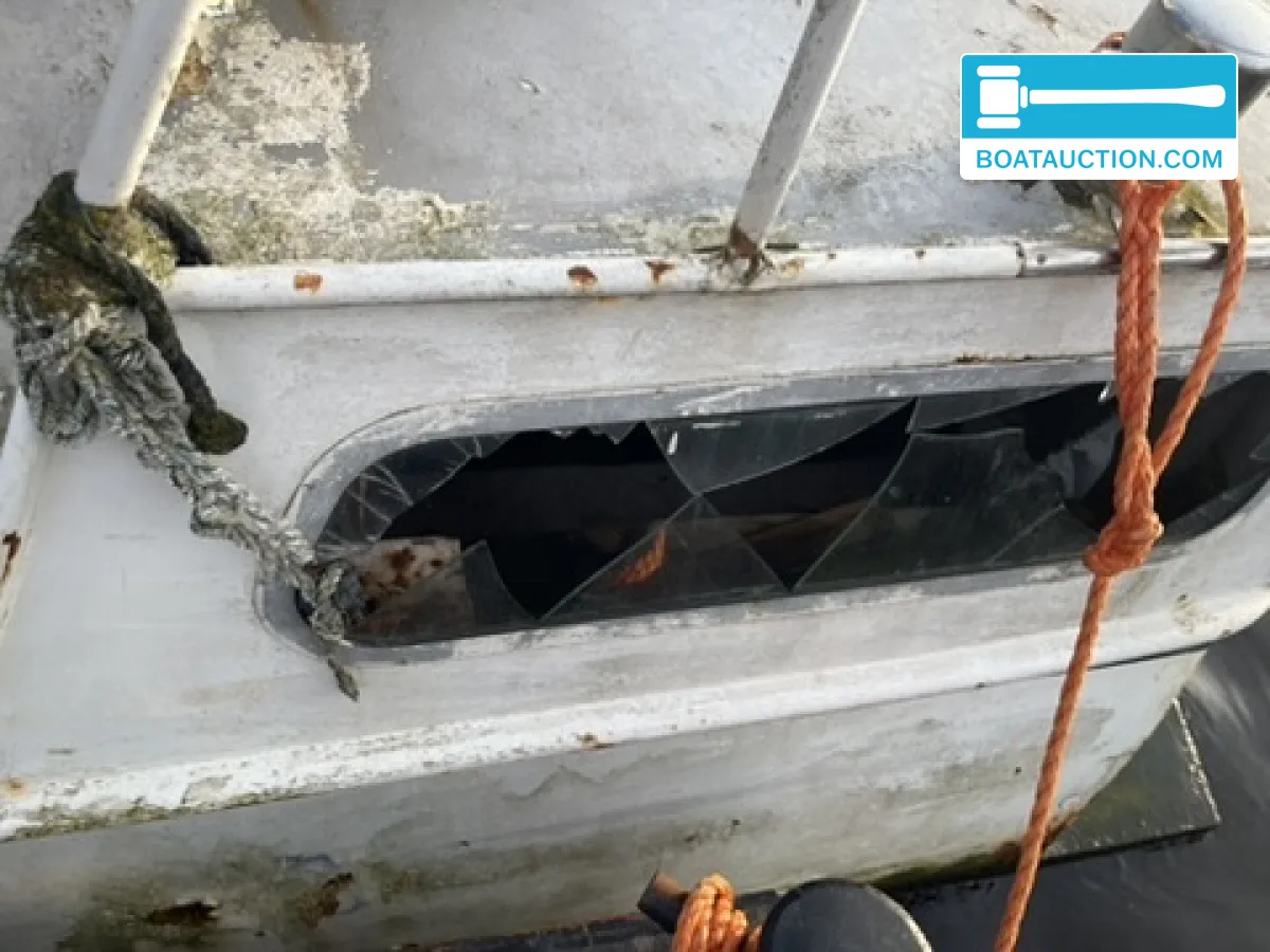 foto: 86 Motorboat 800