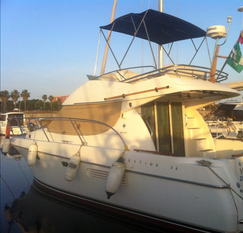 foto: 19 Prestige 32