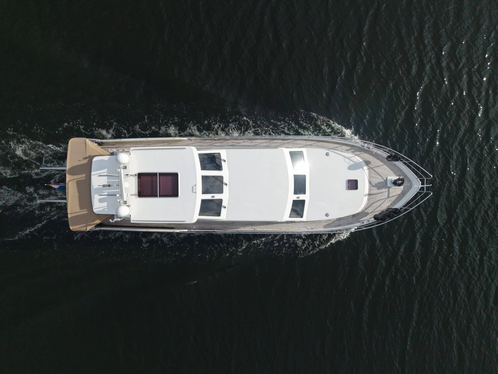 foto: 96 Van den Hoven Van den Hoven Exclusive 18.00 VS