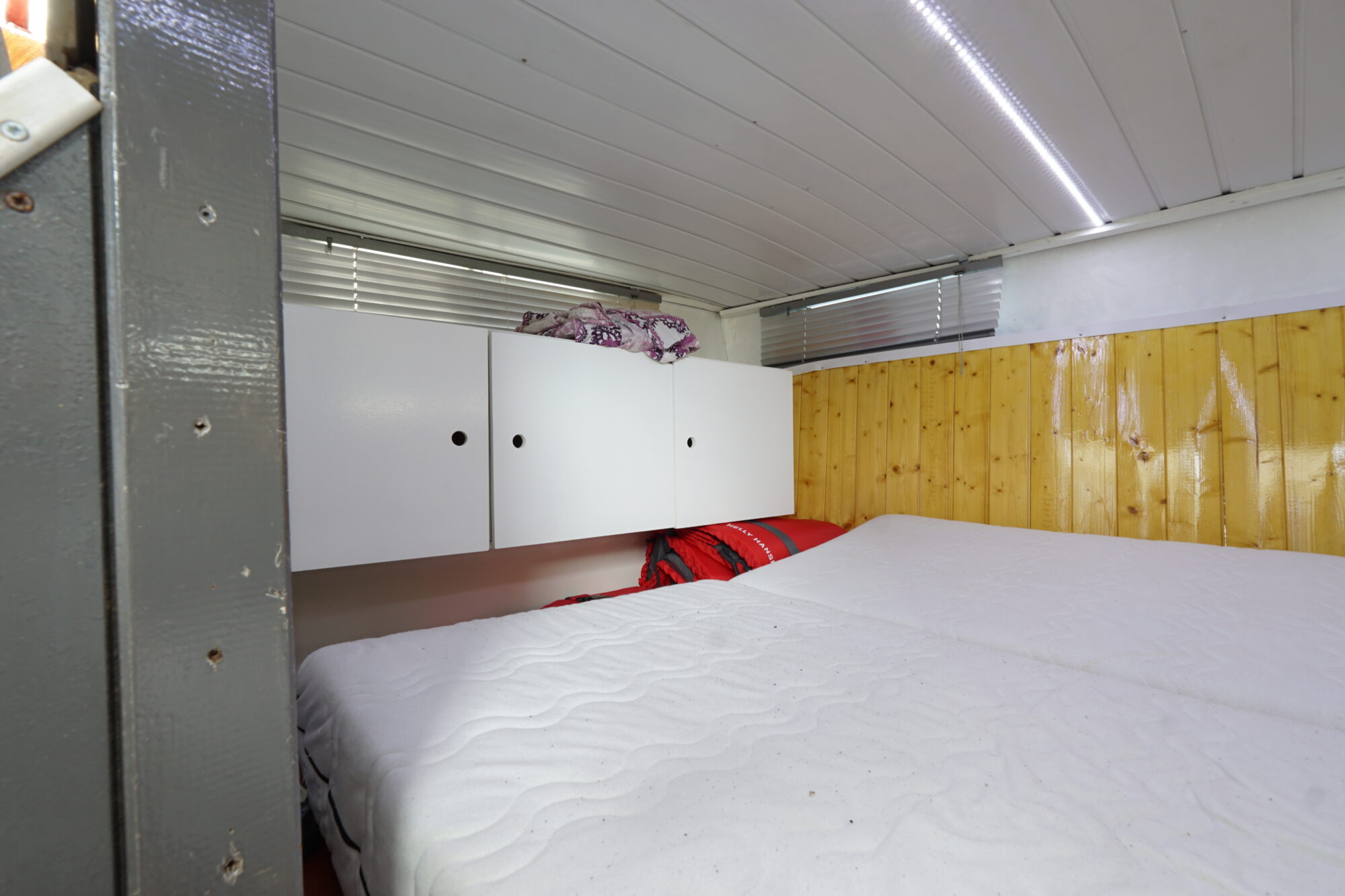 foto: 82 Altena Altena Kruiser 9.30 AK Cabrio