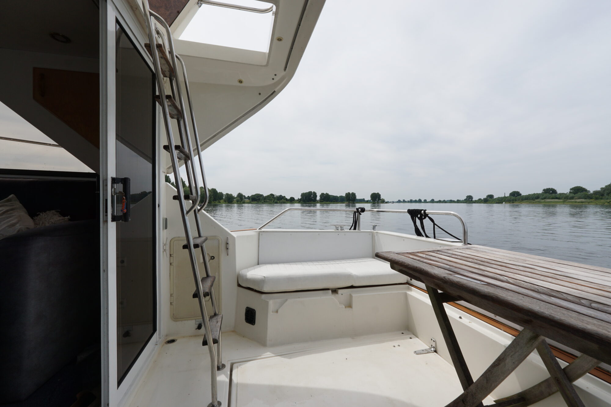foto: 38 Fairline Fairline Corniche 31 Flybridge