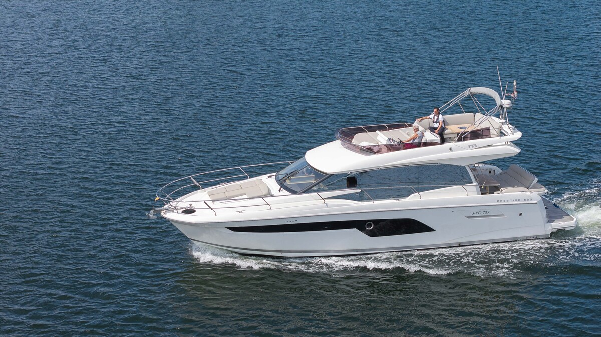 foto: 36 Jeanneau  Prestige 520 Fly