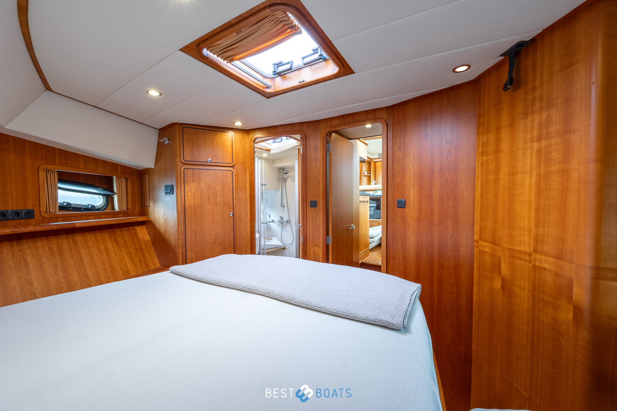 foto: 58 Linssen Grand Sturdy 500 AC Variotop 