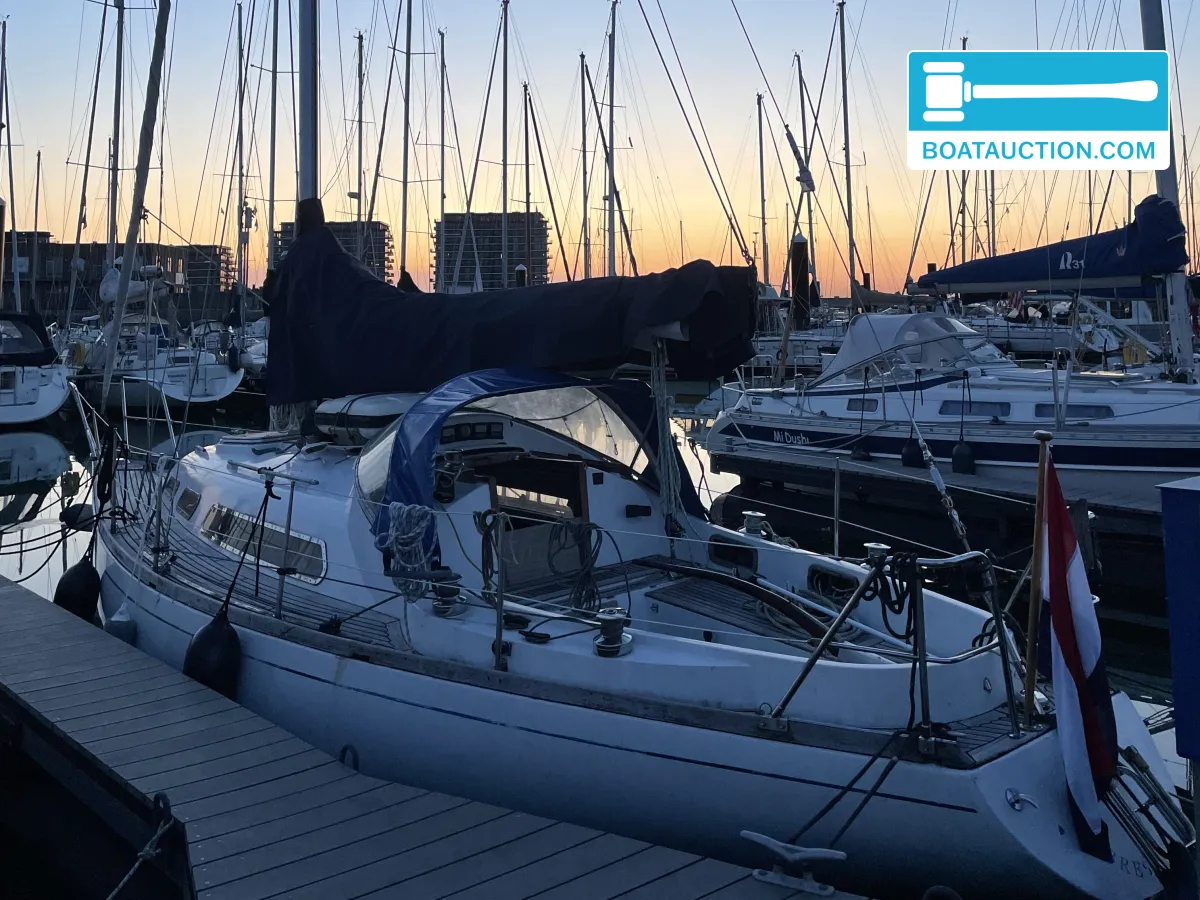 foto: 15 Defender 32