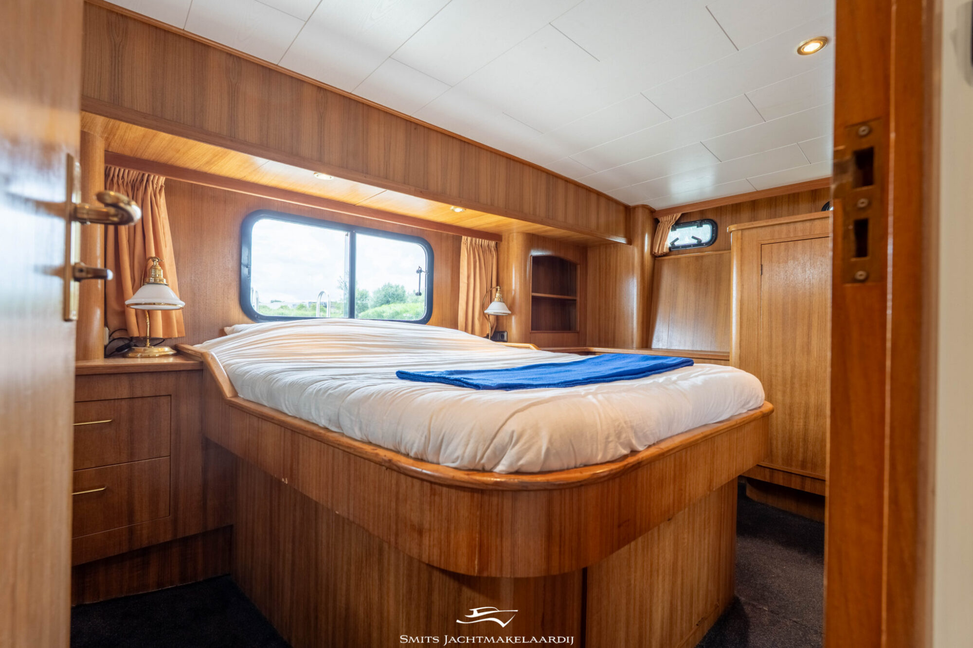 foto: 36 Valkkruiser Valkkruiser 14.00 AK Cabrio