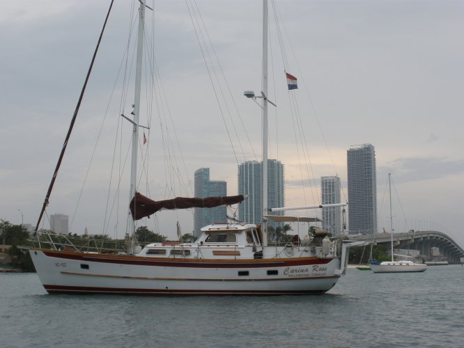 Cheoy Lee Motorsailer 43