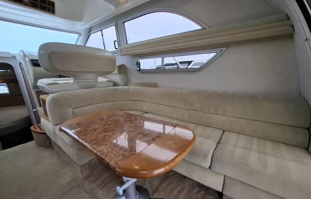 foto: 7 Sealine F33 330 Statesman l Flybridge