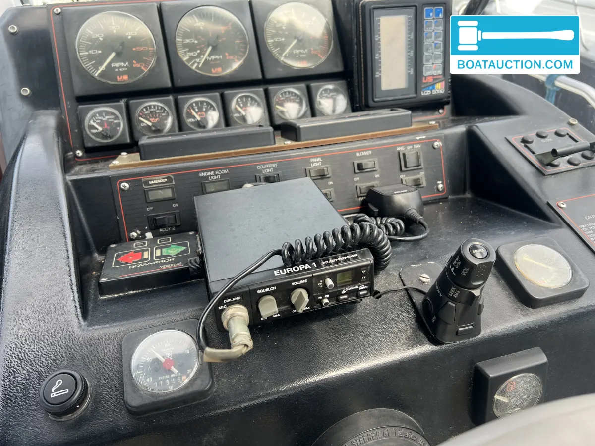 foto: 33 Bayliner 2855