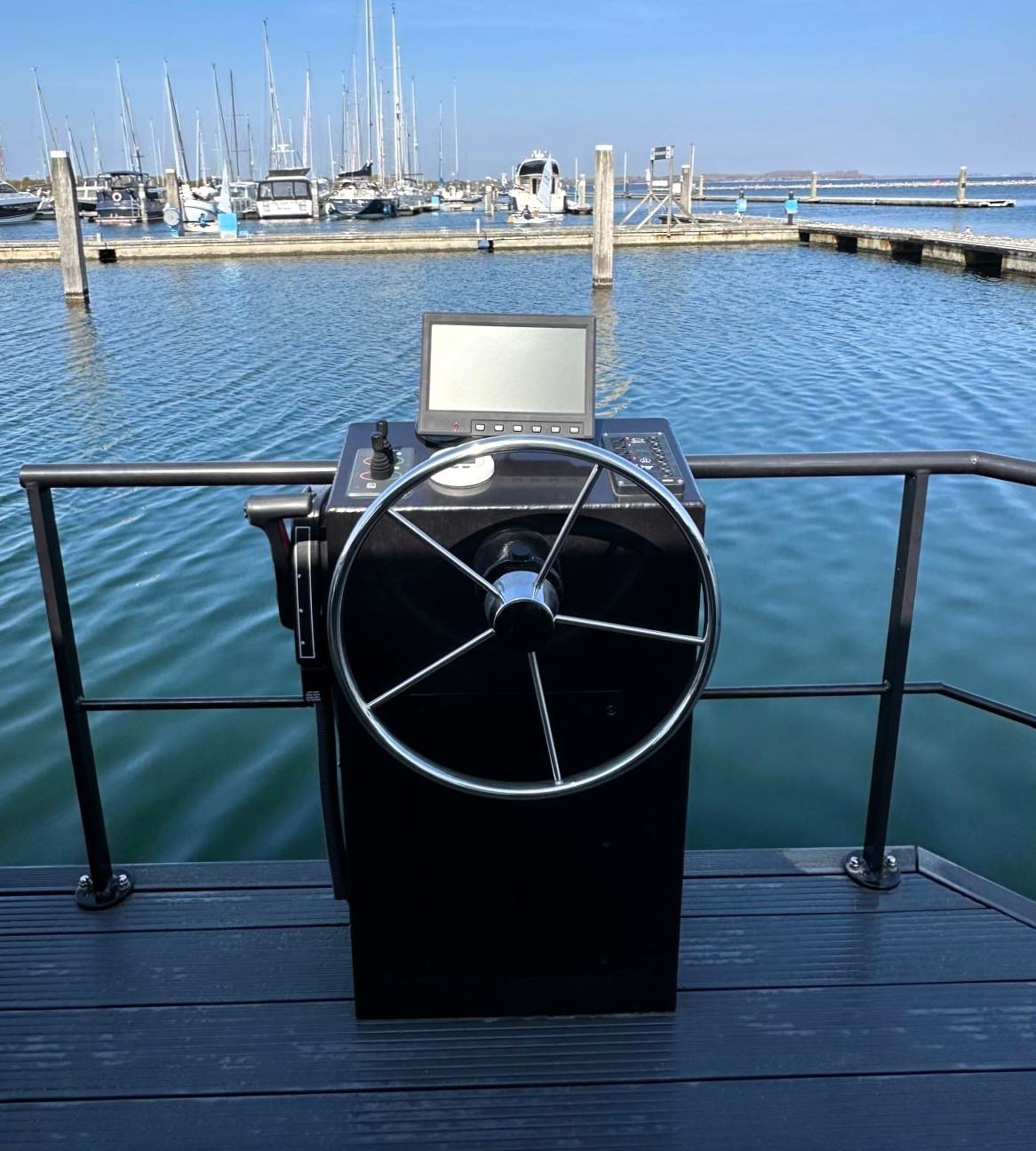 foto: 18 Havenlodge Castalia Houseboat Met Ligplaats