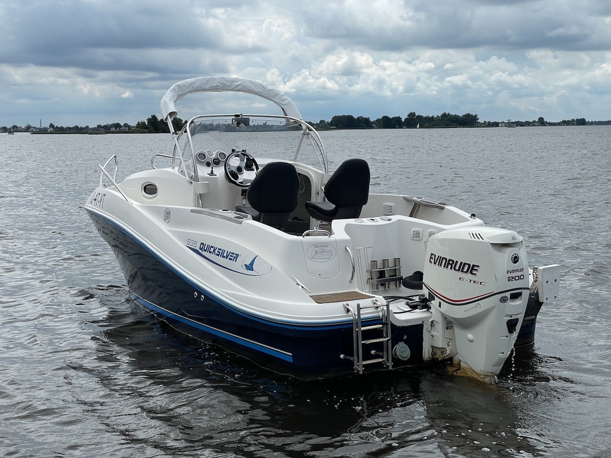 foto: 9 Quicksilver 635