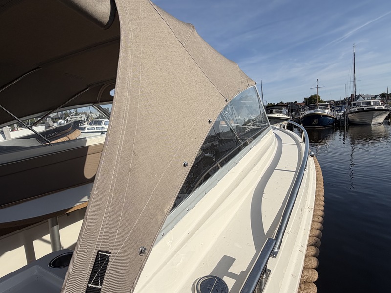 foto: 37 Intender 950 Cabrio