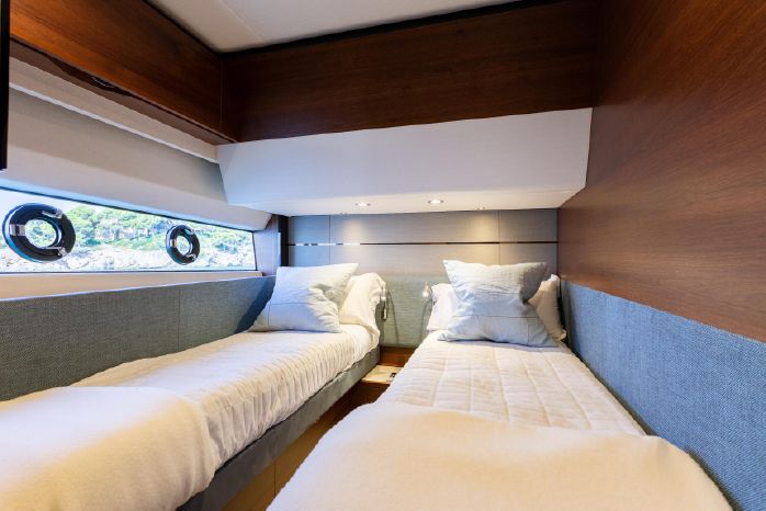 foto: 37 Princess S 66