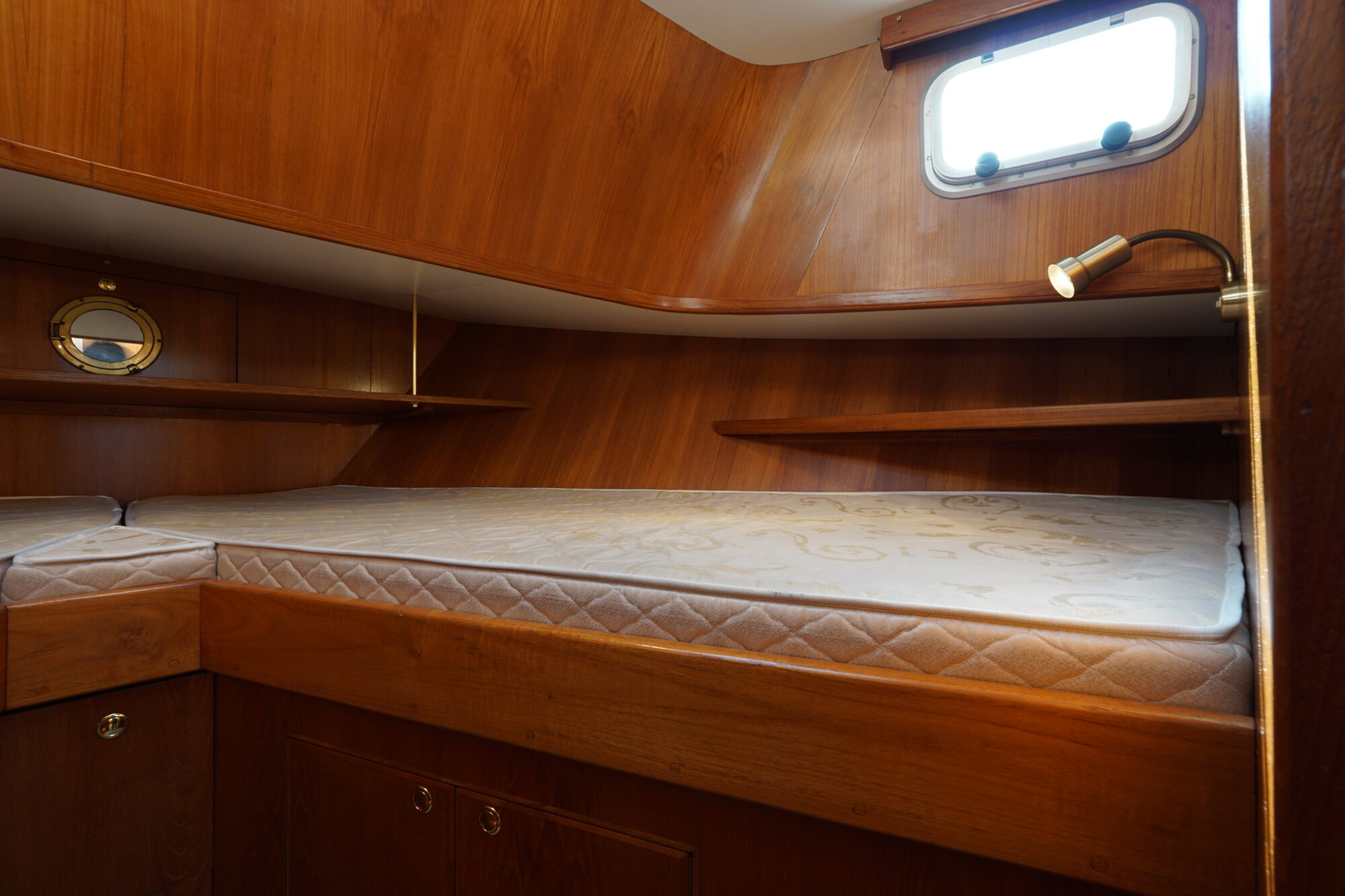 foto: 64 Flevo Flevo Spiegelkotter 12.50 AK Cabrio