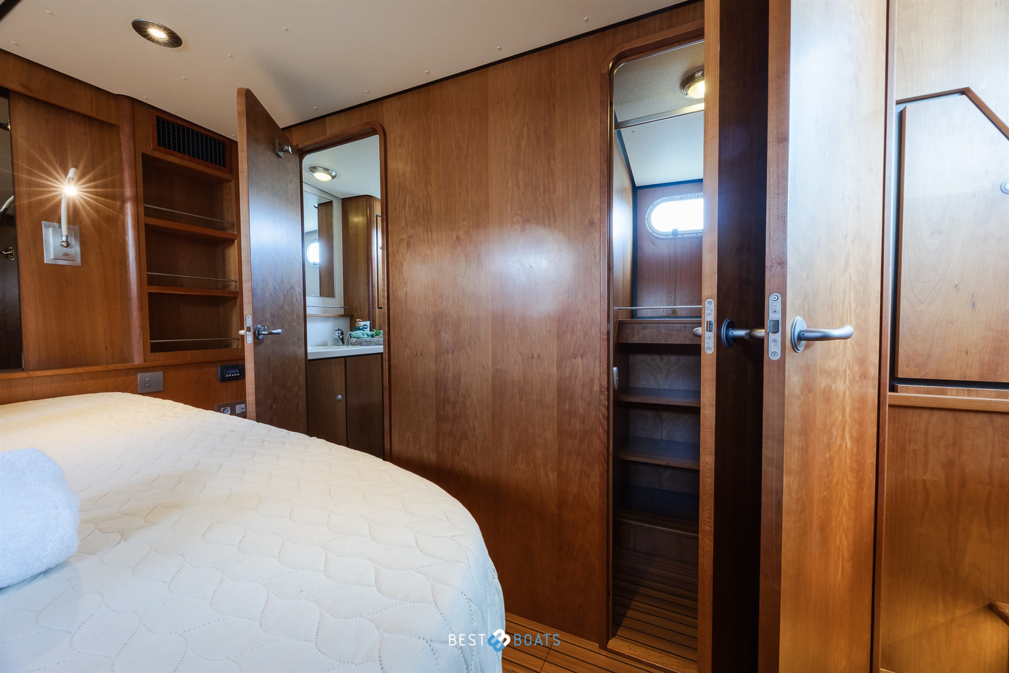 foto: 57 Linssen Grand Sturdy 40.9 AC