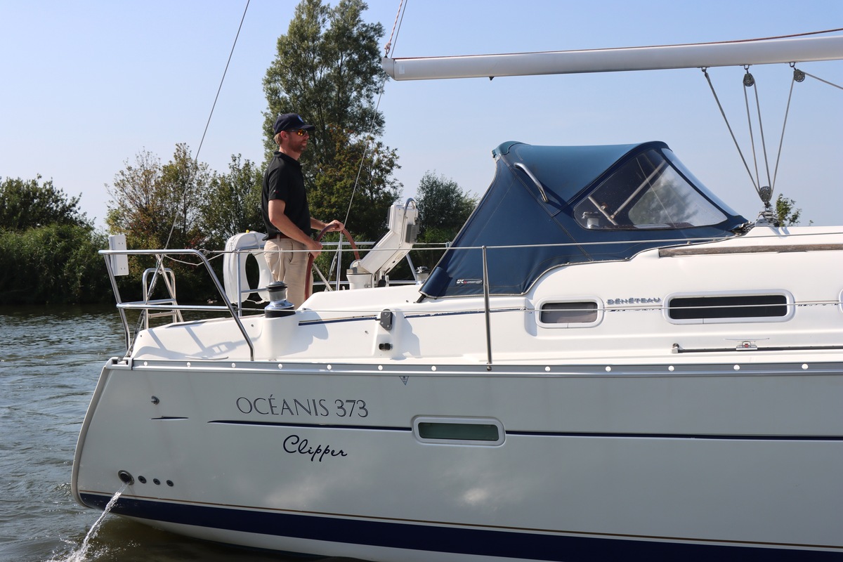 foto: 83 BENETEAU OCEANIS CLIPPER 373