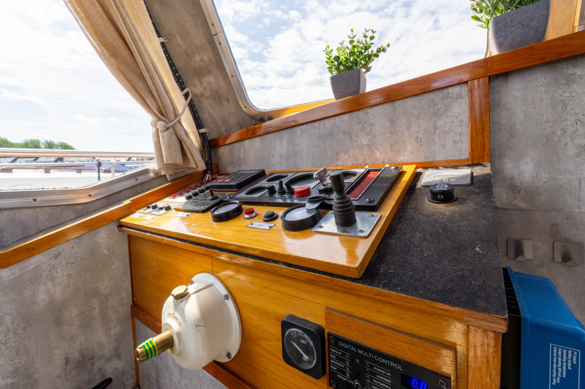 foto: 33 Monty Bank Monty Bank Kotter 38 AK Cabrio