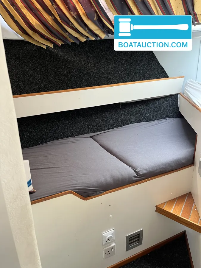 foto: 24 Princess 37