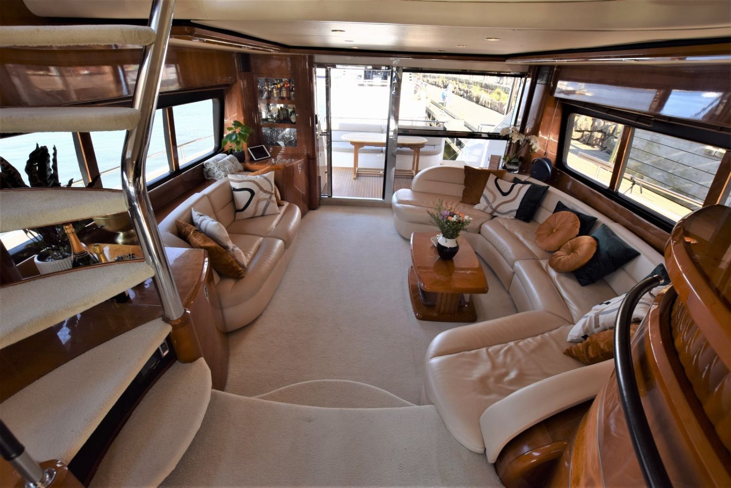 foto: 28 Princess  23 M