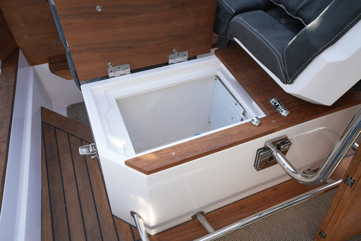 foto: 47 Axopar 28 Cabin - AC